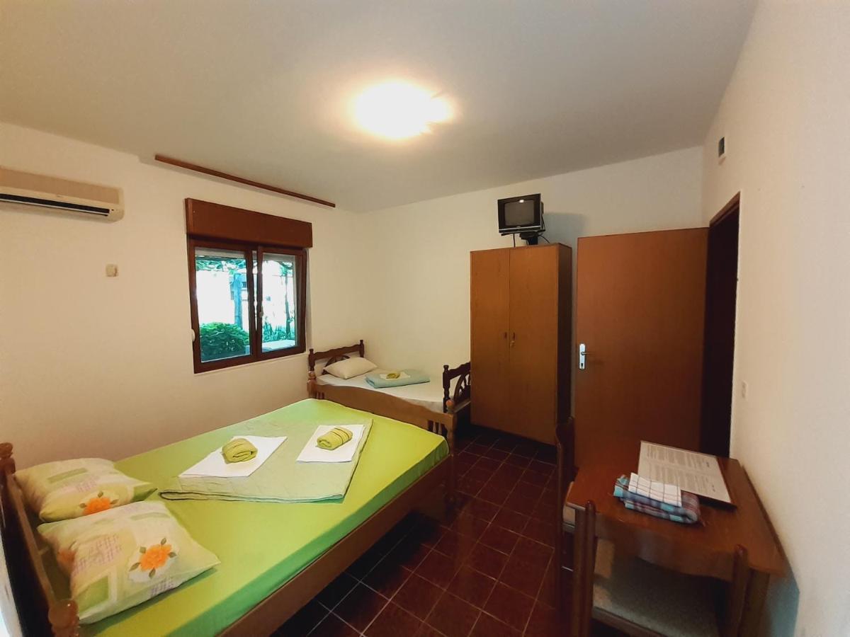 Stevovic Apartments ティヴァト エクステリア 写真